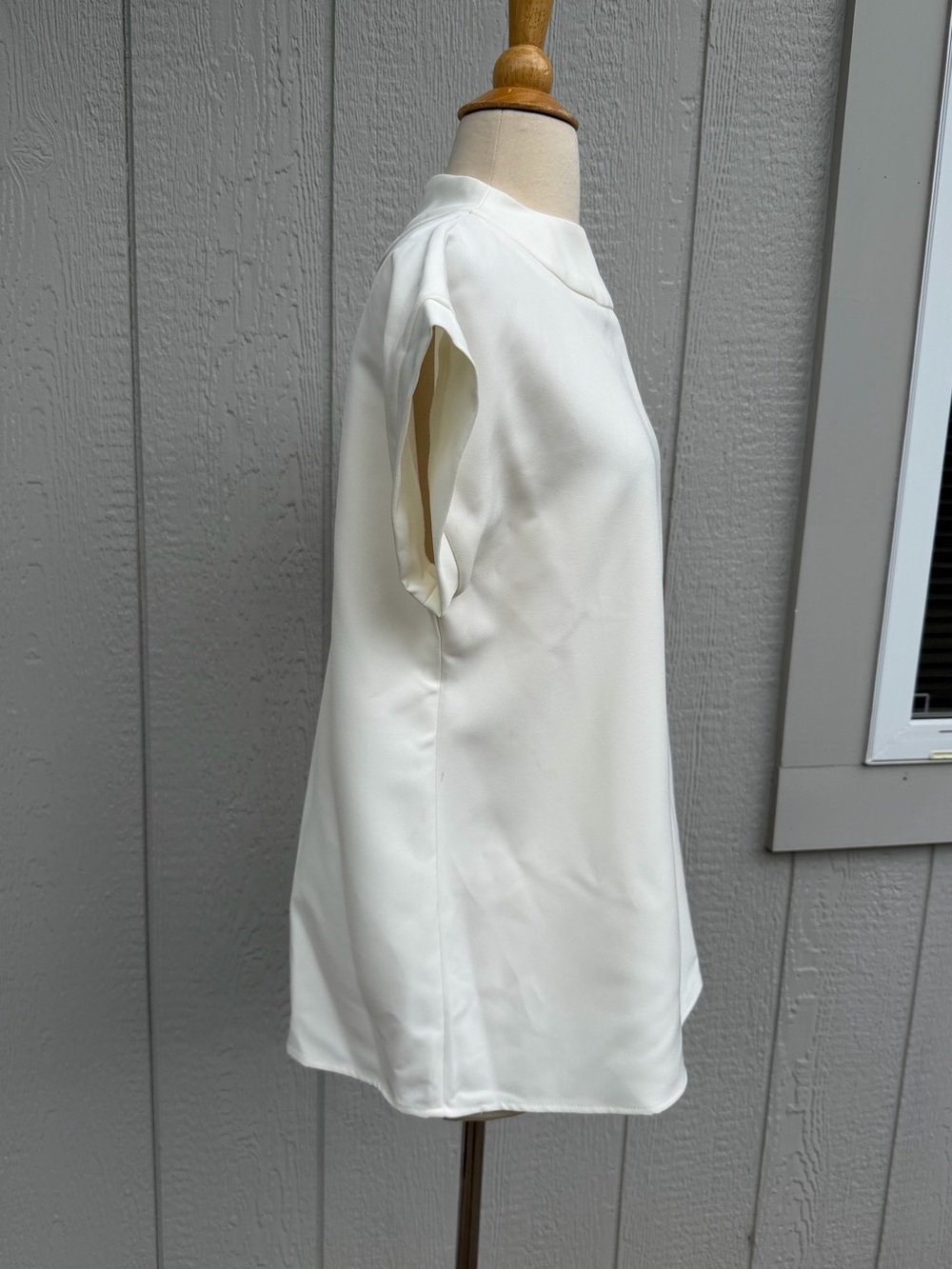 Mazik Ivory Mock-Neck Cap Sleeve Blouse L - Picture 3 of 7